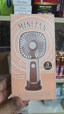 Mini ventilyator