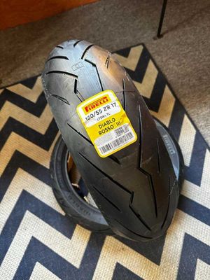 продам шины на мотоцикл pirelli metzeller michelin