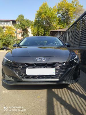 Hyundai Elantra Elegance Plus 2022 (3 pozitciya)