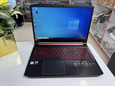 acer nitro i5 ideal holatda GTX 1050 vga IT grafika va oyinlar uchun