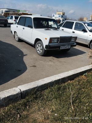 Vaz 2107 sotiladi minishga tayyor