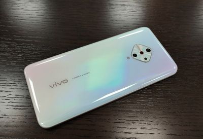 Vivo V 17 8+8 / 128