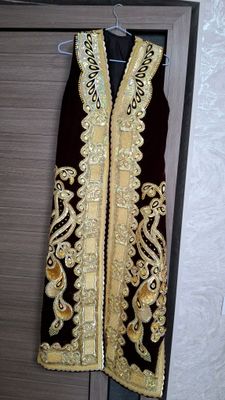 Zarxalat,tòr,dastrumol. Razmer 46 48.Xolati yaxshi