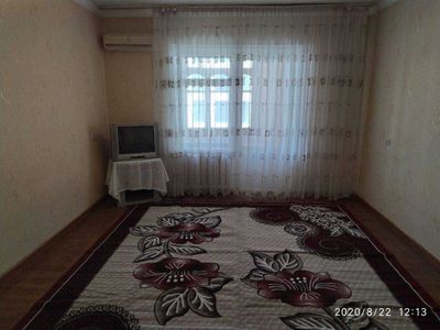 Шахар маркази Фестивал 3 хонали квартира ижарага берилади.ID: 1155