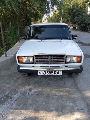 Vaz 21 07 sotiladi