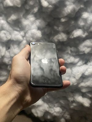 iPhone SE
