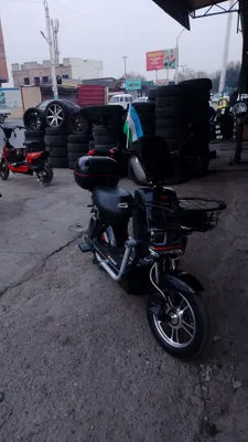 Tesla model skuteri 380$