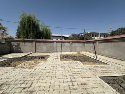 Участок в махалле Амир Темур