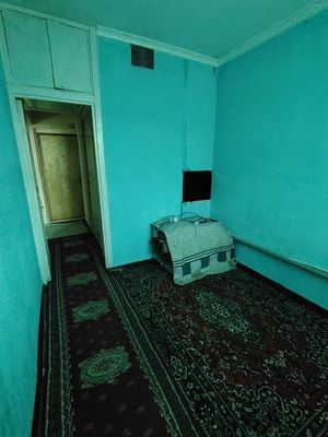 Квартирага бирга туриш учун студент болла керак