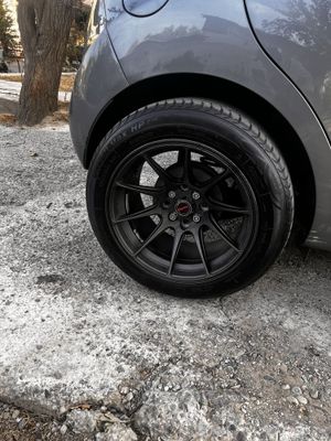 Продам комплект дисков разноширокие R15