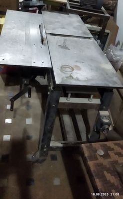 Дерево обрабатывающий станок