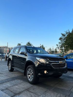 Trailblazer ltz 7300km ideal yep yengi mowin rangi qora