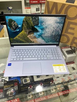 Asus Vivobook X1502Z Intel core i7-12700H 16/512 15.6 Full Hd Ips