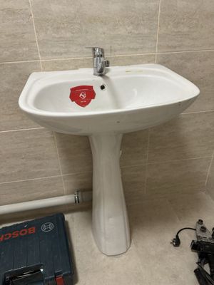 Продам раковина тюльпан