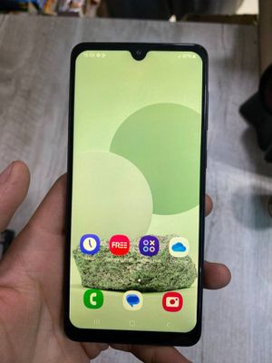 Samsung A33 holati yaxshi 128g karapka dakmet bor