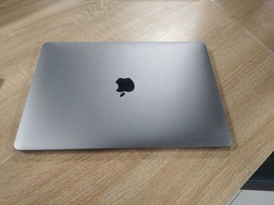 Macbook m1 yengi 8/256