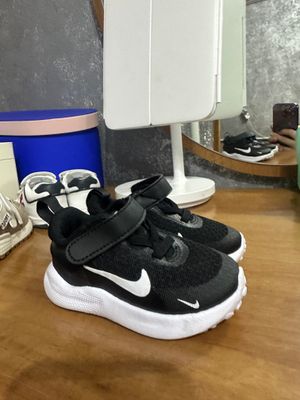 Кроссовки детские Nike оригинал. Размер 19,5