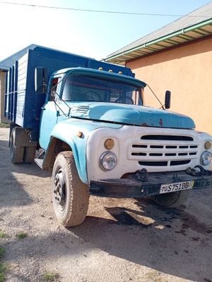 Zil 130 bartavoy