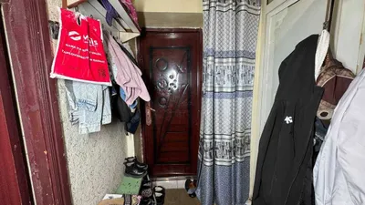 Киргили Киргили кафе 2 қаватда 1 хонали квартира сотилади.ID: 1515