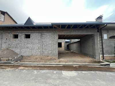 Участка 3 сотихдан 2 та 2 этаждан