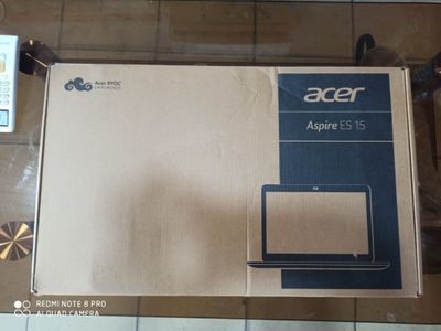 Как новый!!! Acer Aspire ES 15,HDD-500GB, RAM-8GB.