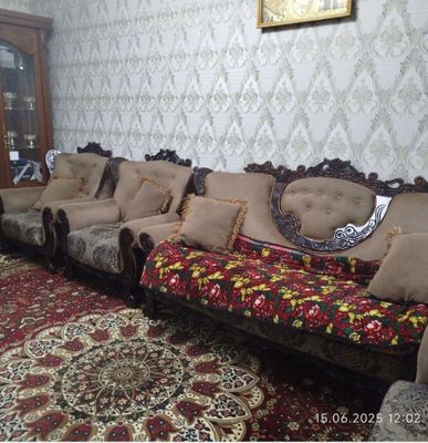 продаётся диван и кресло