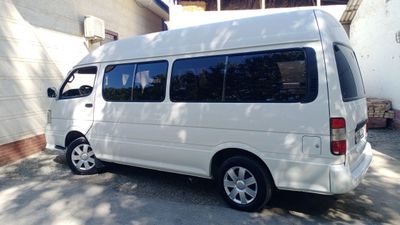 Mikro avtobus foton view