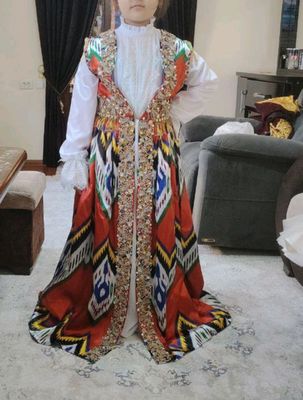 ayollar kiyimlari