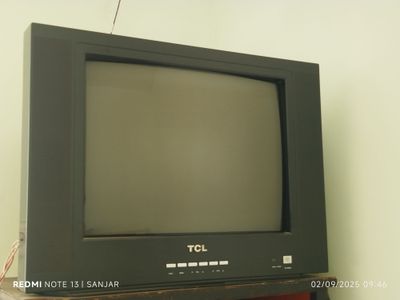 Telivizor sotiladi holati yaxshi holatda