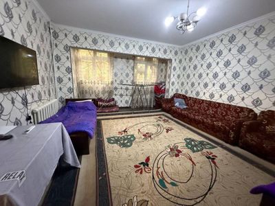 Kvartira bor 2 xonali qora suv 1 da