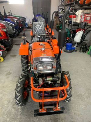 traktor 1105