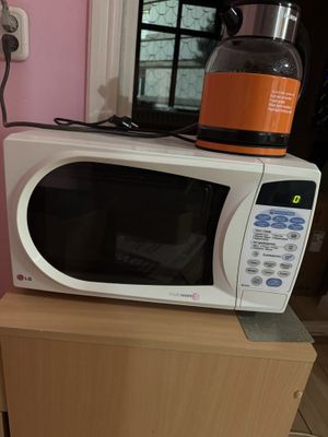 Микроволновка LG