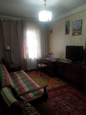 Аренда. Ц-13. 2-комнатная Абай корзинка, аллея 2/3/4, 55 м2