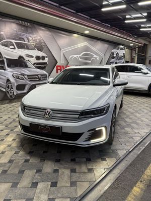 Volkswagen E-Bora
