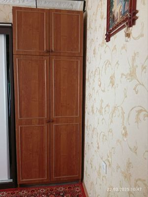 Продаётся стенка.