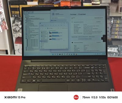 Lenovo V15 G3 IAP core i3 12th gen , 8Gb ozu , 2 Trb ssd nvme o'ta tez