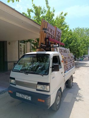 Ойна ва ром ташиш перамида хизмати