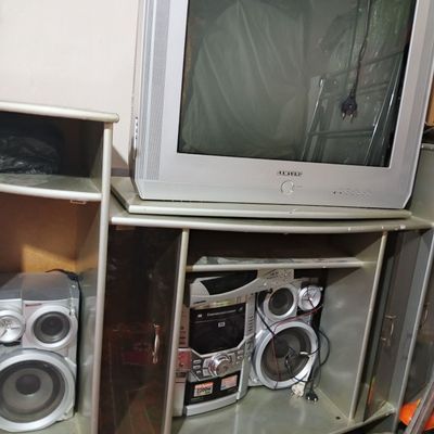 Televizor kamplekt,kalonkasi,dvd,mangtafoni,pastavkasi,televizori,