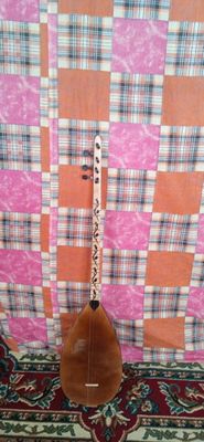 Turk sozi (bağlama) sotiladi