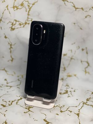 Huawei nova Y70 sotiladi