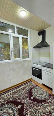 Чиланзар -8 квартал 1-комнатная