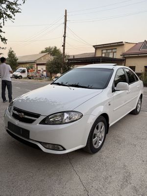 Chevrolet Jentra 3-P Elegant Plus Metan Gaz Pakalena