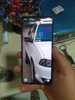 SAMSUNG A51 sotiladi