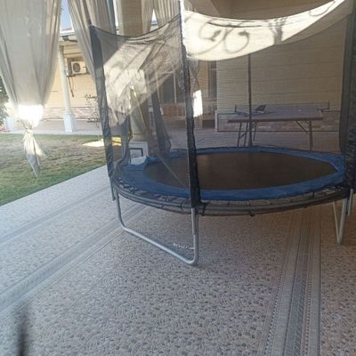 Batut srochna sotiladi