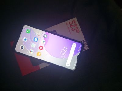 Telefon sotiladi itel s23