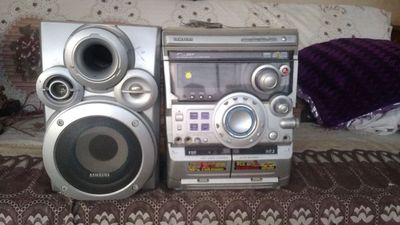 Продам музыкальный центра