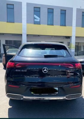 Benz EQE 500 arzon narxlarda sotiladi