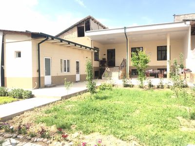 Uchaska sotiladi 74.000$