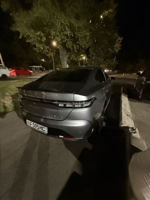 BYD sotiladi 2023 4 pozitsa kraska toza