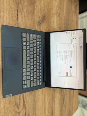 Ноутбук Lenovo Ryzen 3 Для Учёбы или офиса